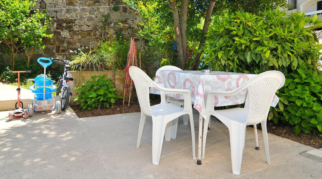 Apartments Samardzic Tivat Luaran gambar