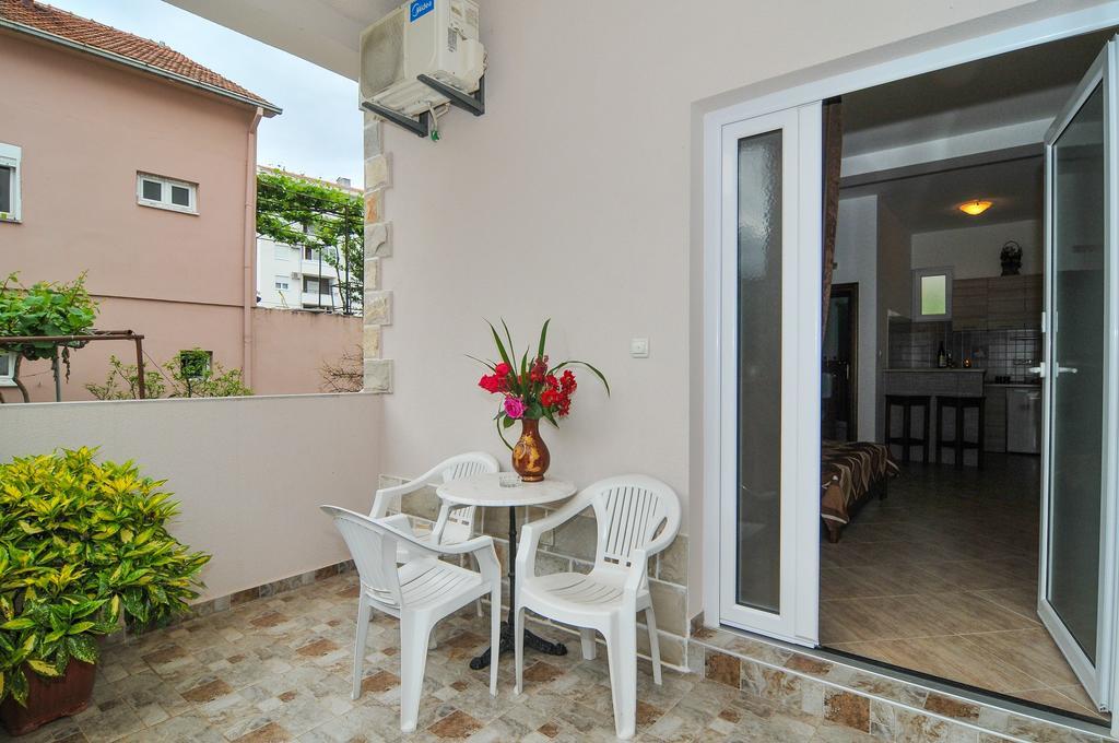 Apartments Samardzic Tivat Luaran gambar