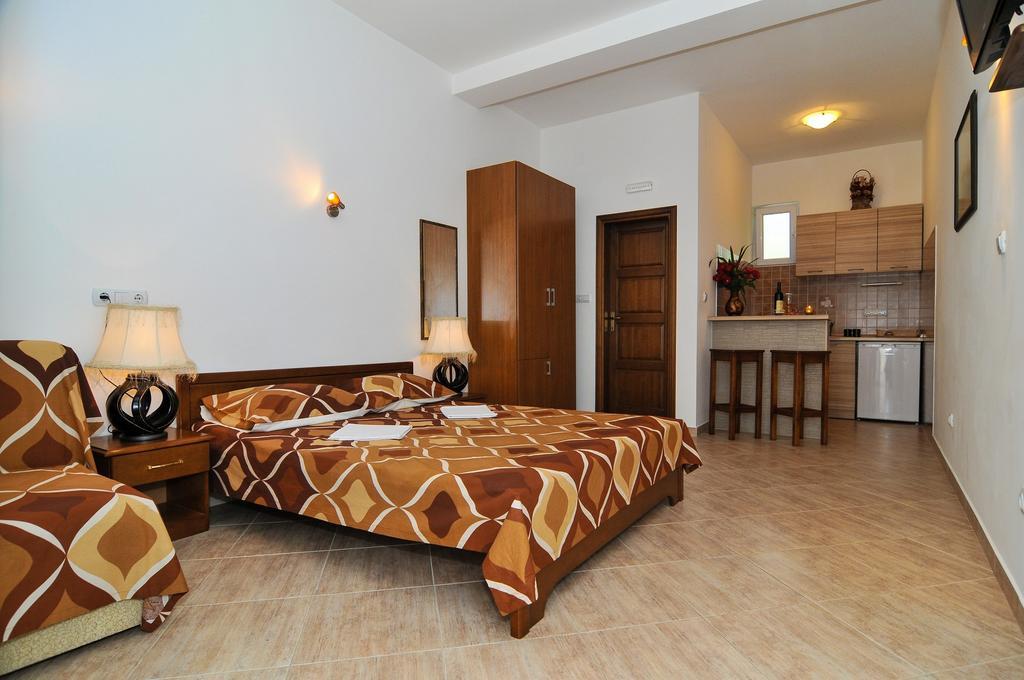 Apartments Samardzic Tivat Luaran gambar
